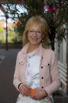 Frau Heidemarie Hanauske