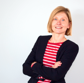 Frau Sandra Schauer-Hofmeister