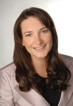 Frau Marion Steding